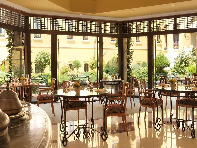 Four Seasons Hotel Istanbul At Sultanahmet 5*,